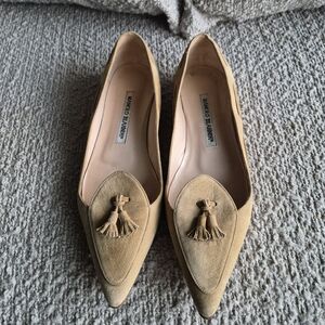 Manolo Blahnik Suede Loafers Neutral Tan Pointed Toe - 35.5